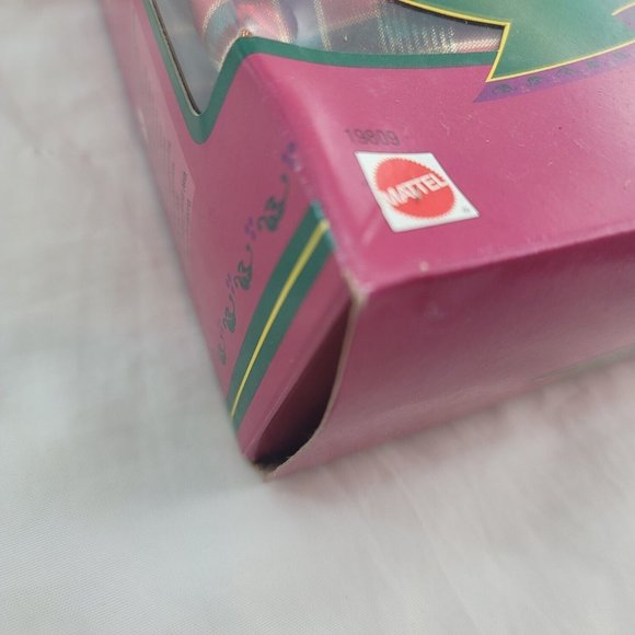 1998 Mattel Barbie Kelly Stacie Holiday Sister Girl Fashion Doll Gift Set - Picture 6 of 14